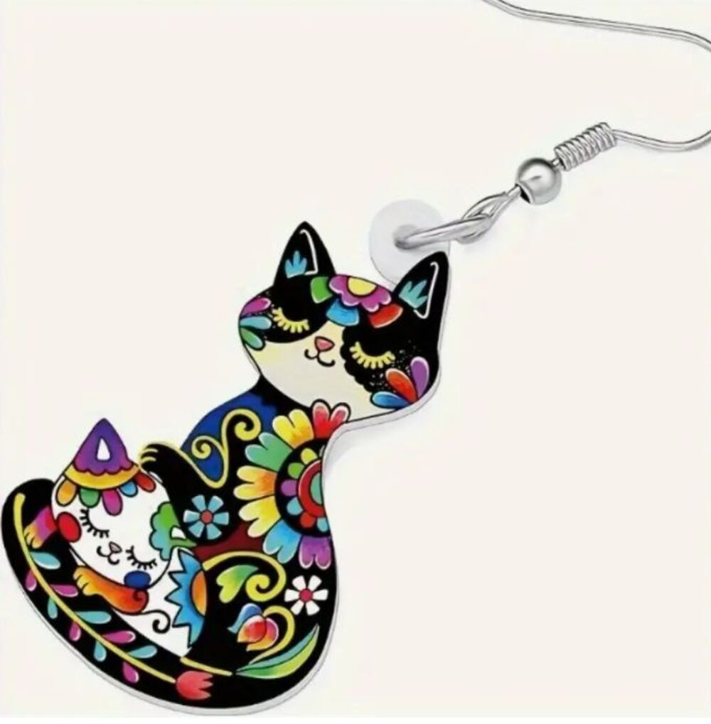 Black Floral Cat With White Flower Kitten Earrings 1.5"